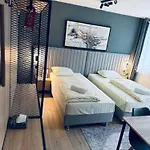 Hotel Charlton